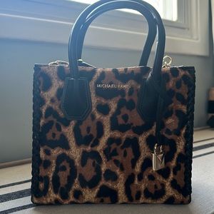 Michael Kors Cheetah/Leopard Small Handbag